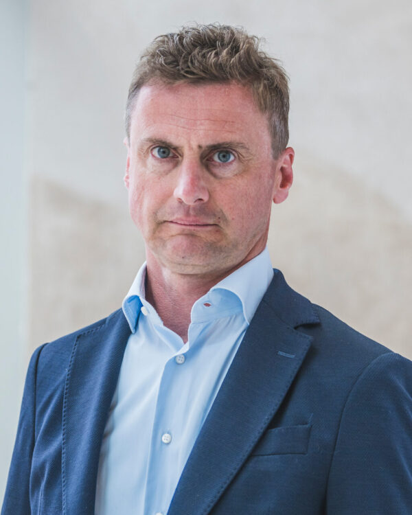 Team – KeBeK Private Equity